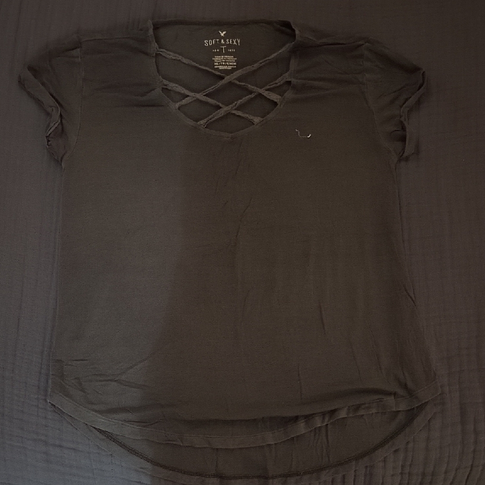 American Eagle Soft & Sexy Tee